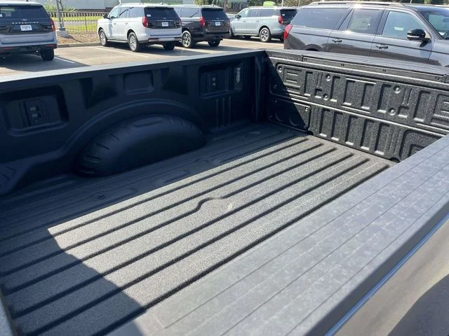 New 2026 Carbonized Gray Metallic Ford XLT image 8
