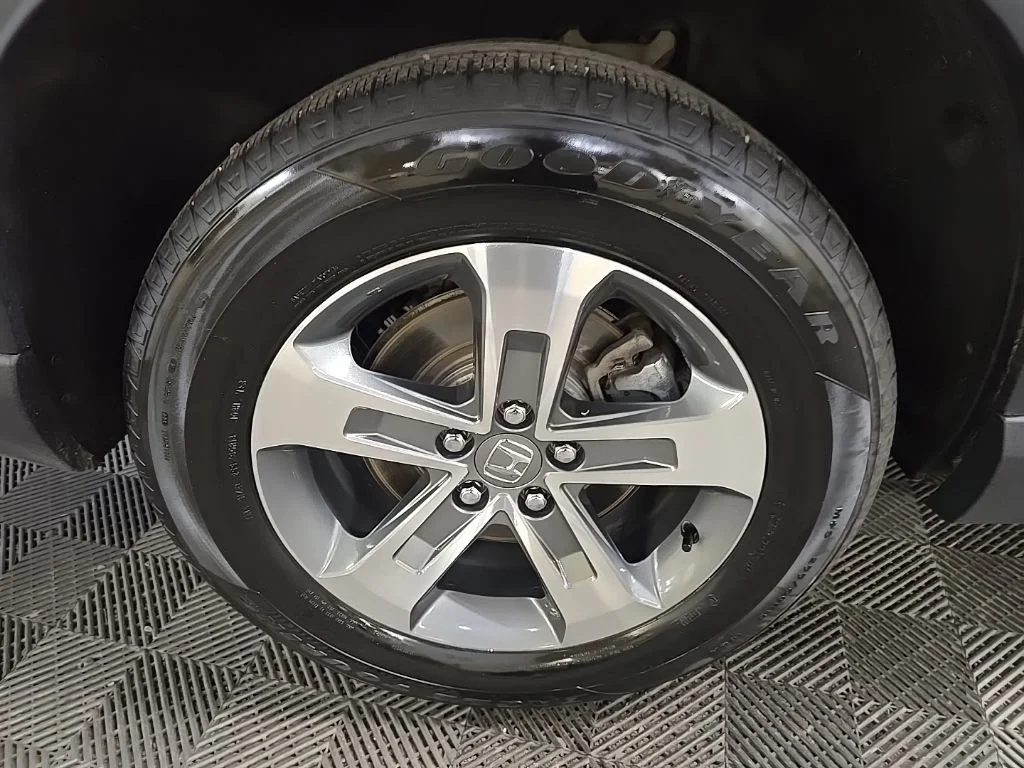 Used 2025 Blue Honda EX-L image 13