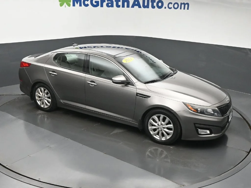 Used 2014 Silver Kia EX image 3
