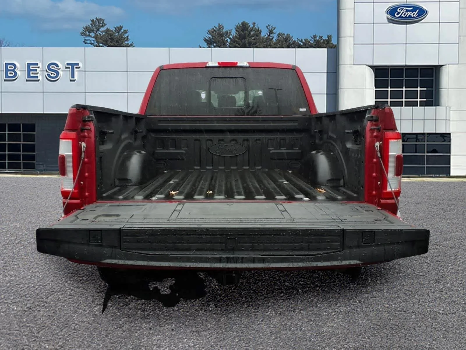 Used 2023 Rapid Red Metallic Tinted Clearcoat Ford LARIAT image 6