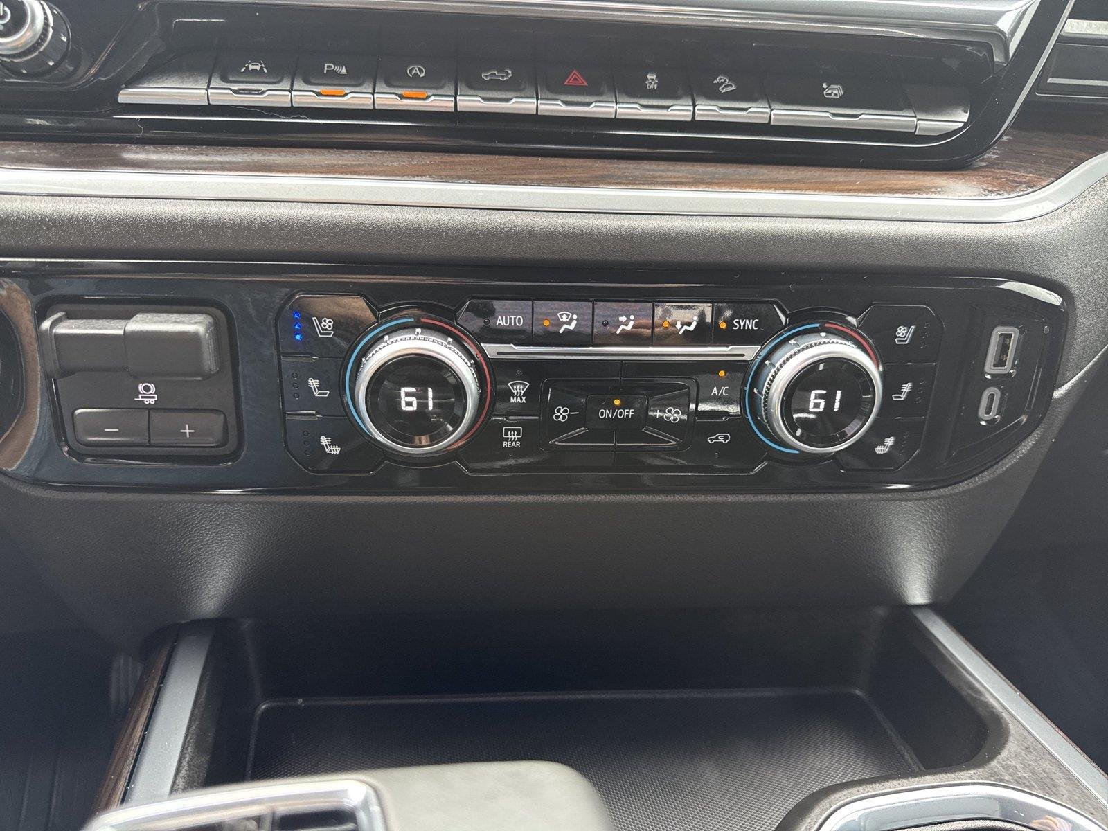 Used 2025 Sterling Metallic GMC SLT image 26