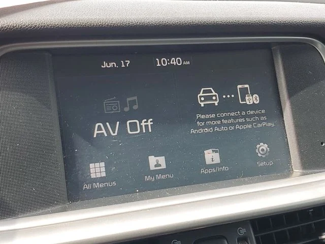 Used 2020 White Kia LX image 25