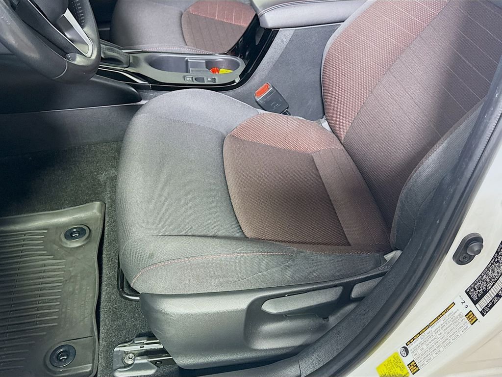 Used 2024 Ice Cap Toyota Hybrid SE image 19