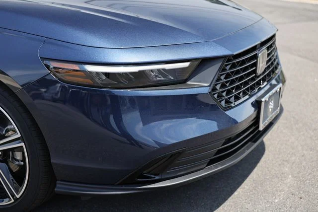 New 2026 Canyon River Blue Metallic Honda SE image 18