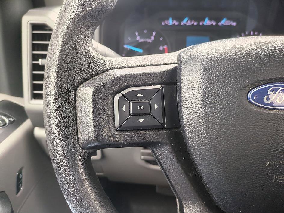 Used 2019 OXFORD WHITE Ford XL image 16