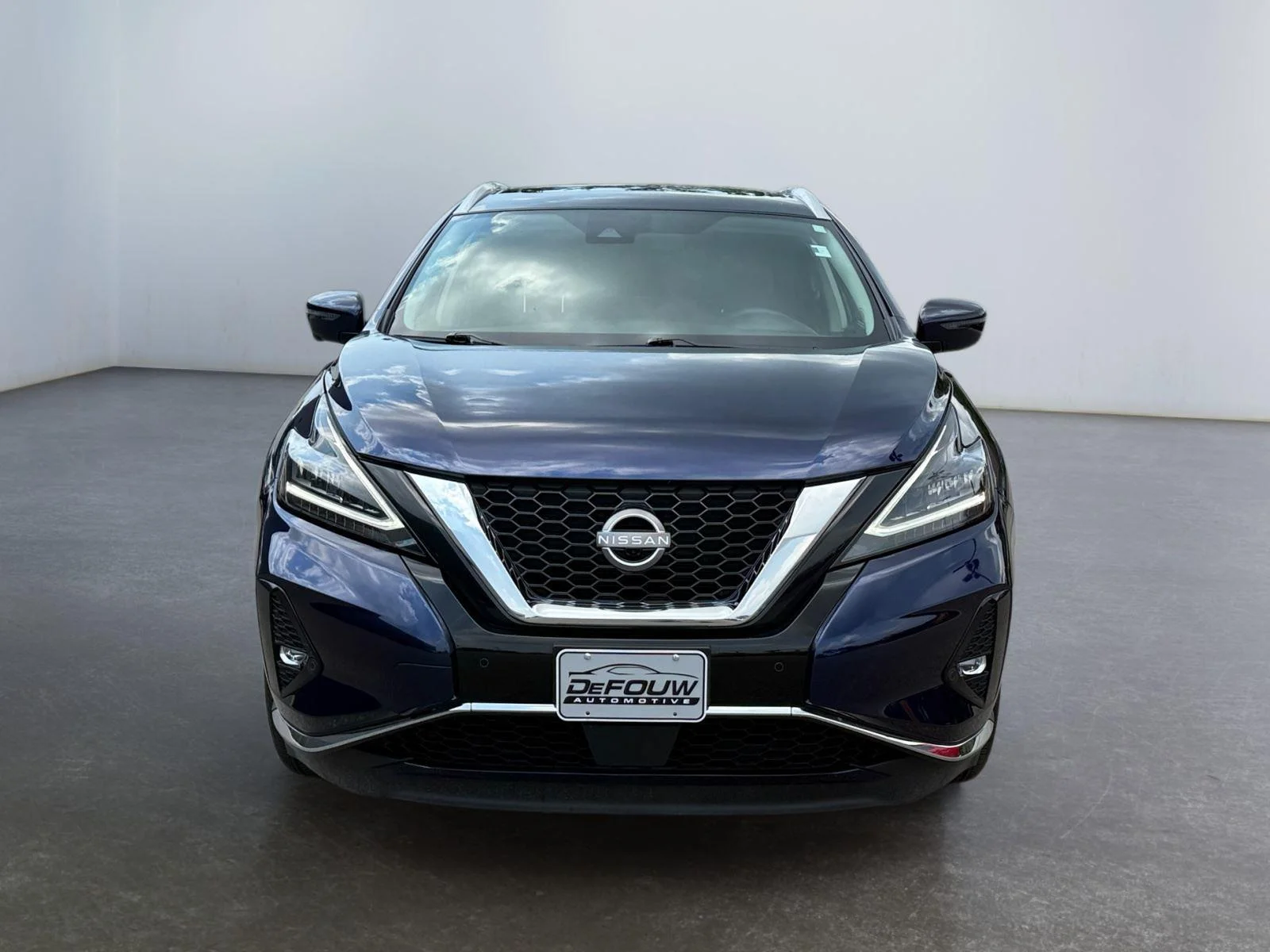 Used 2024  Nissan SL image 8