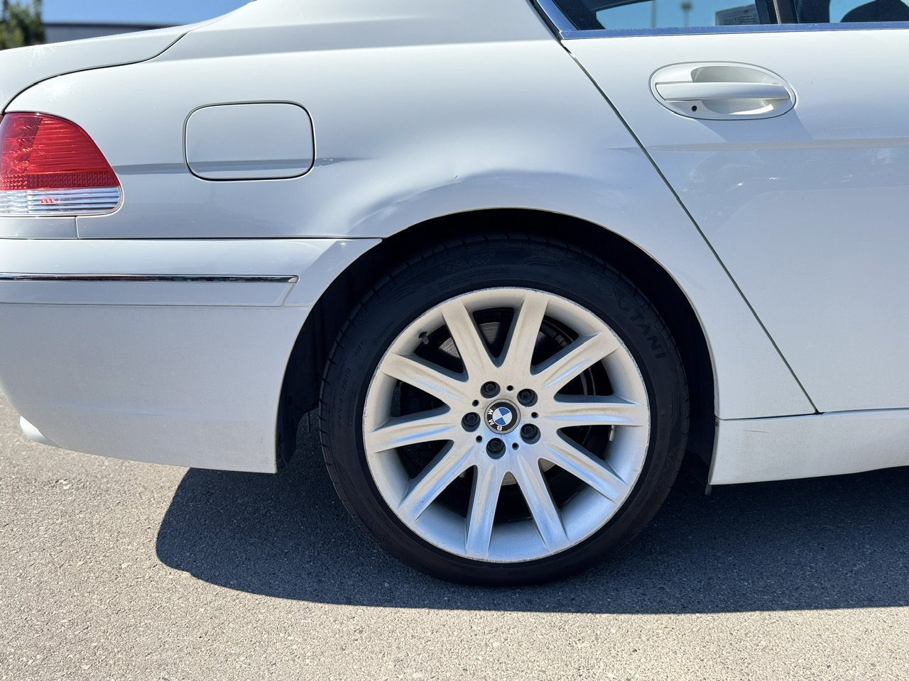Used 2003 White BMW 745Li image 54