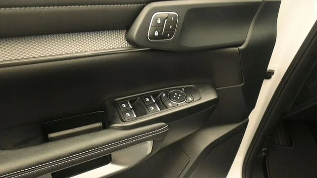 New 2026 White Ford Lariat image 13