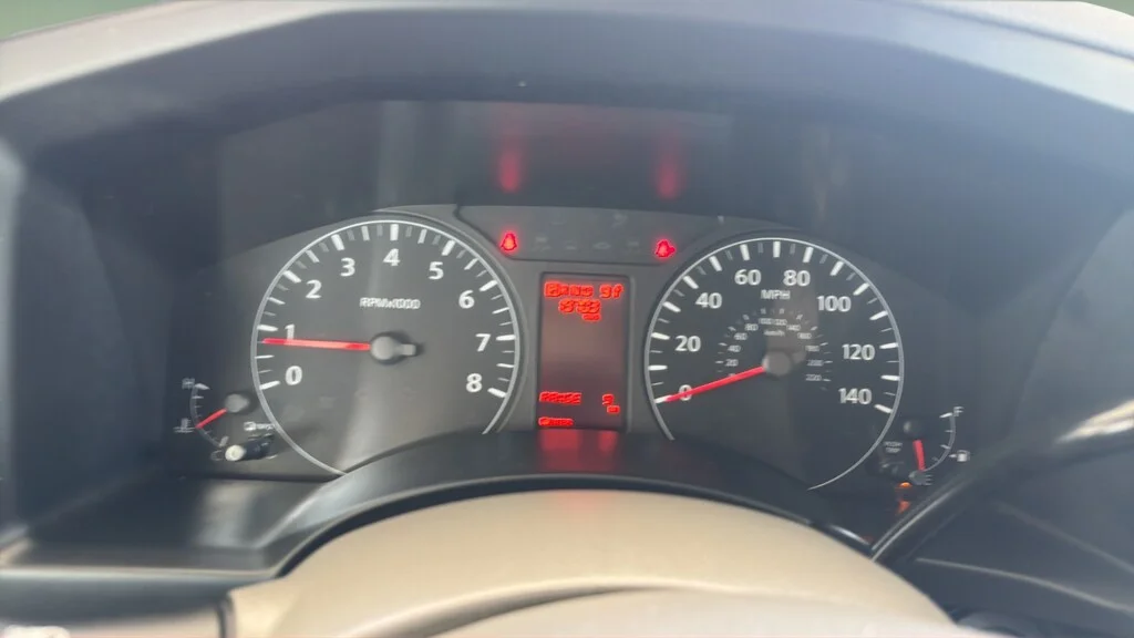 Used 2019 Pearl White Tricoat Nissan SL V8 image 10