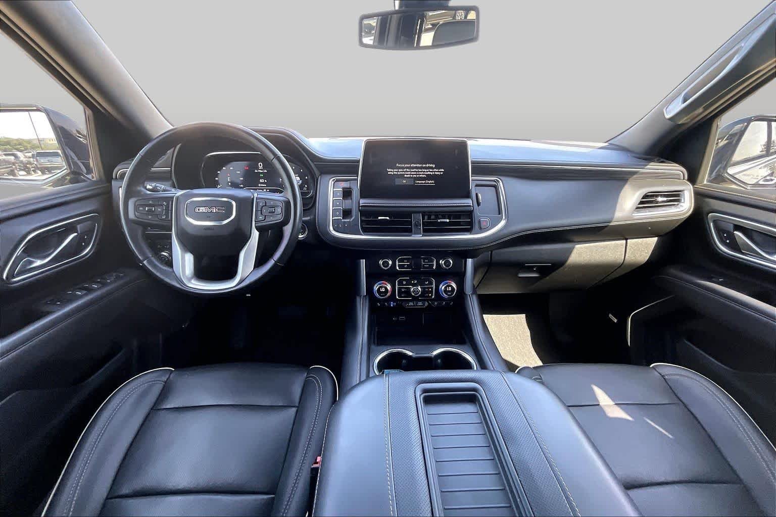 Used 2022 Onyx Black GMC SLT image 16