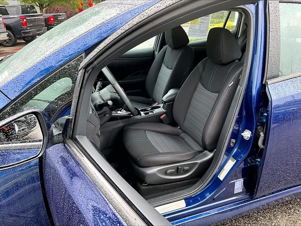 Used 2024 Blue Nissan SV Plus image 10
