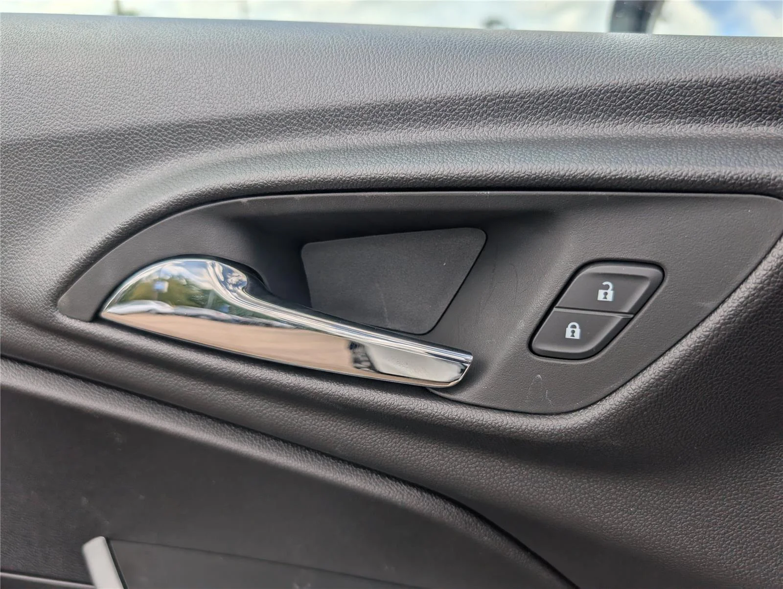 2026 Chevrolet Trax RS - Photo 28