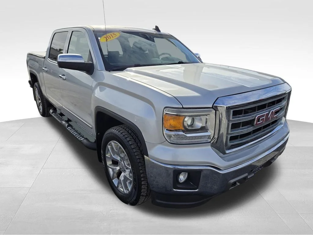 2015 GMC Sierra 4WD Crew Cab SLT SWB's photo
