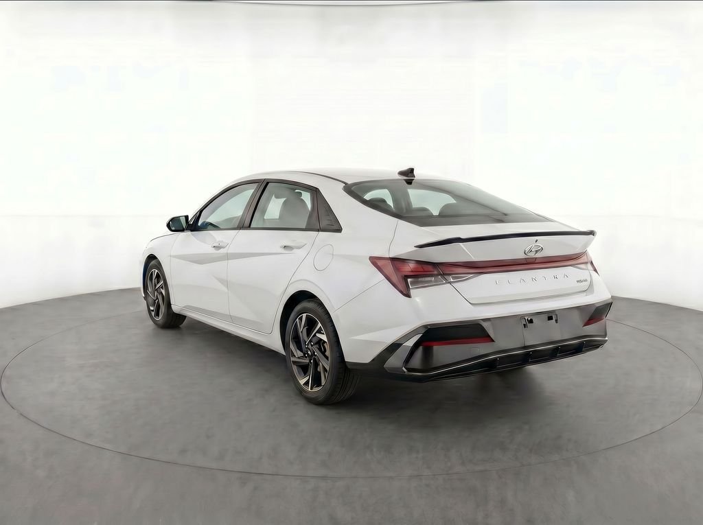 2025 Hyundai Elantra Blue - Photo 3