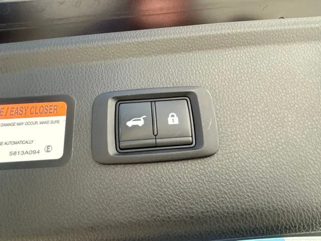 Used 2024 Brown Mitsubishi SEL image 13