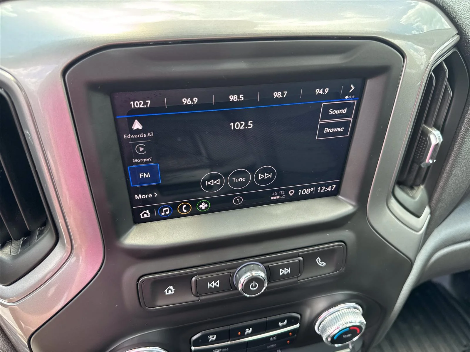 Used 2025 Summit White GMC Pro image 20