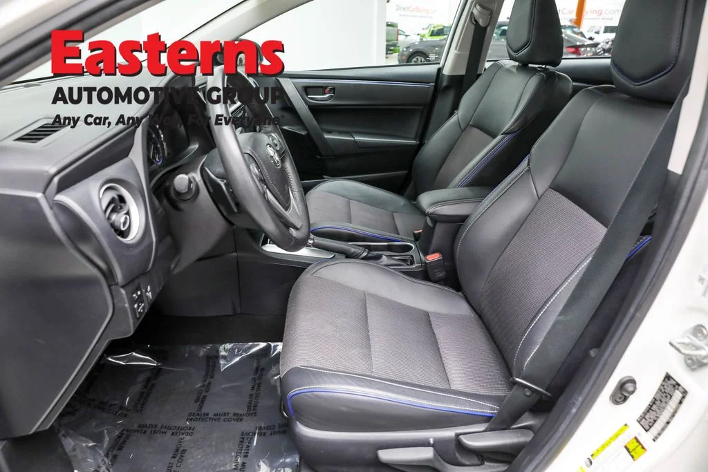 Used 2018 White Toyota SE image 14