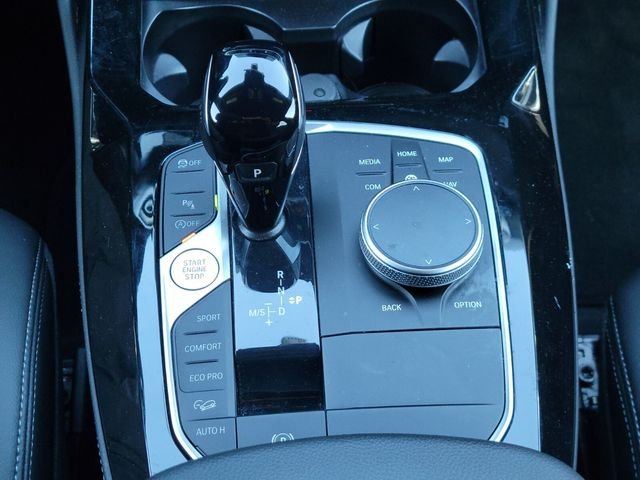 Used 2025 Gray BMW xDrive30i image 25