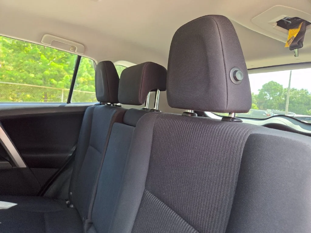 Used 2016 Gray Toyota LE image 21