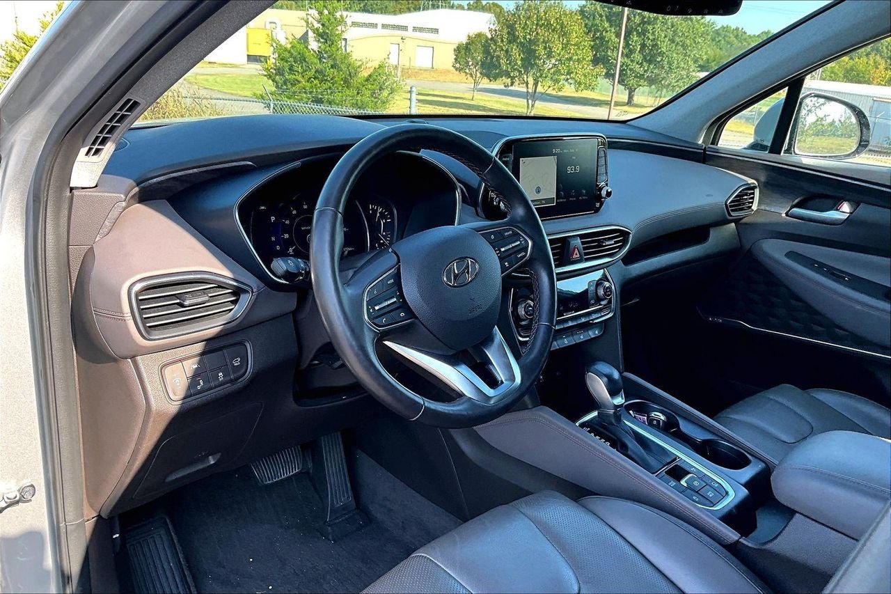 Used 2020 Shimmering Silver Pearl Hyundai Limited image 4