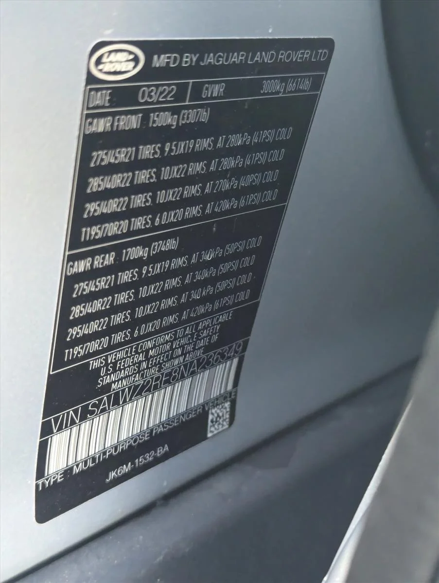 Used 2022 Silver/Gray Land Rover SVR image 24