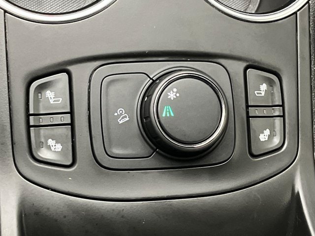 Used 2018 Summit White GMC SLE image 16