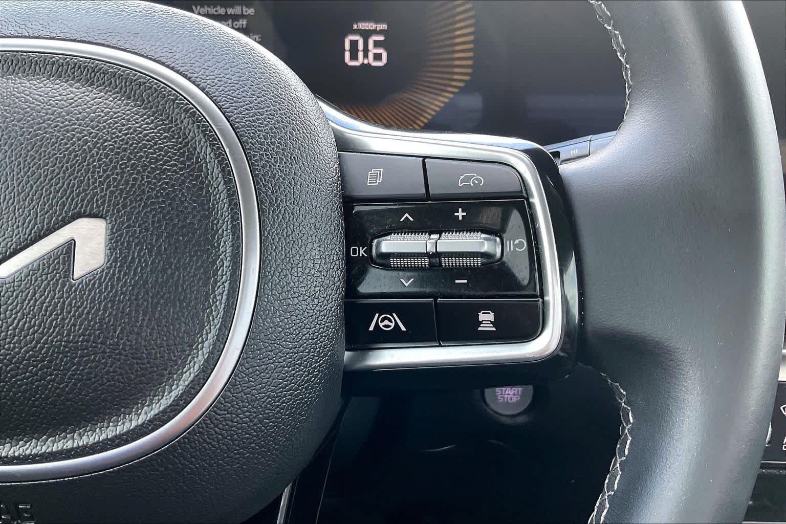 2025 Kia Sorento S - Photo 25