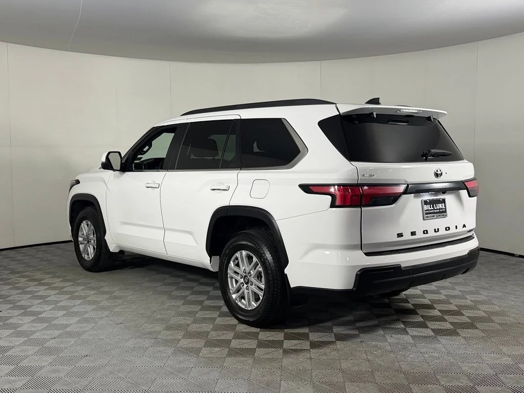 Certified Used 2025 White Toyota SR5 image 9