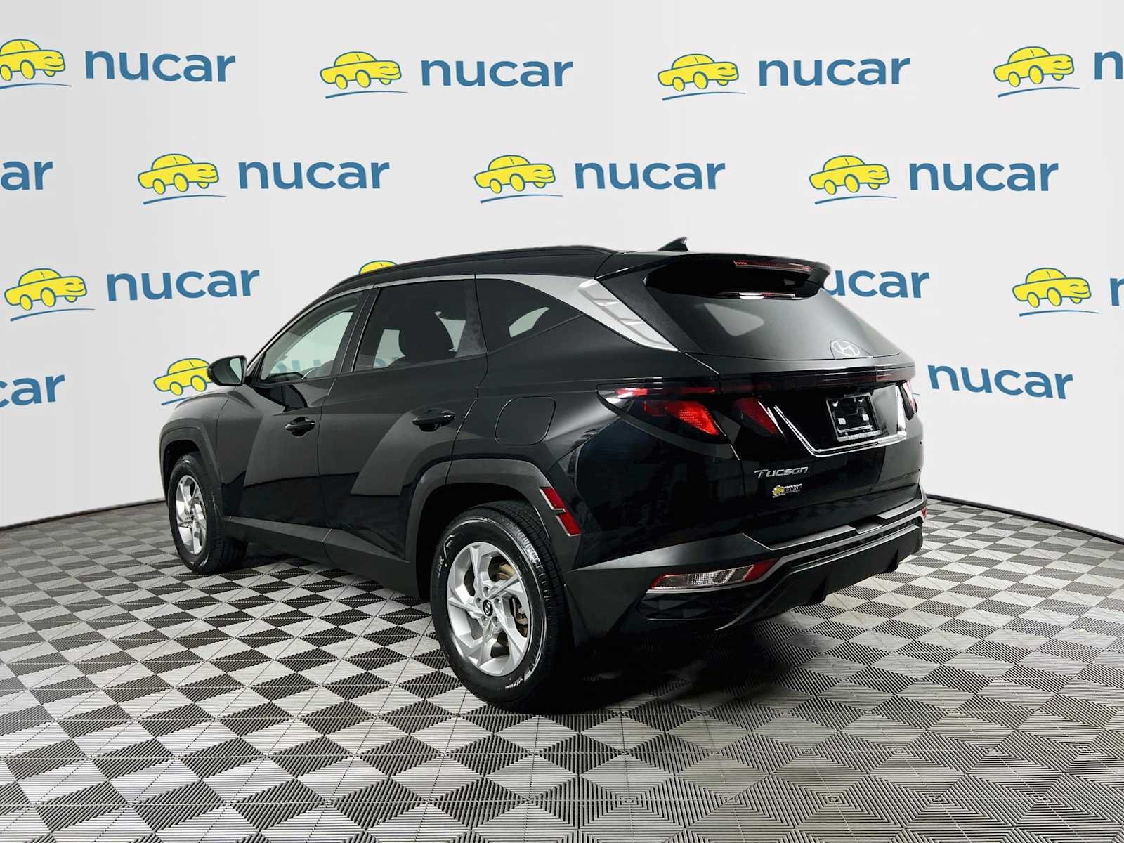 Used 2024 Black Pearl Hyundai SEL image 5