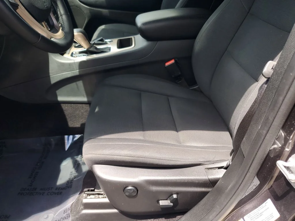 Used 2017 Gray Jeep Laredo image 20