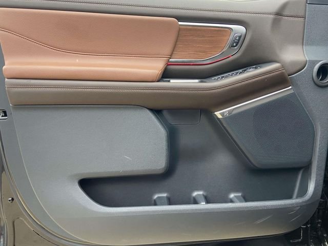 New 2026 Agate Black Metallic Ford King Ranch image 11