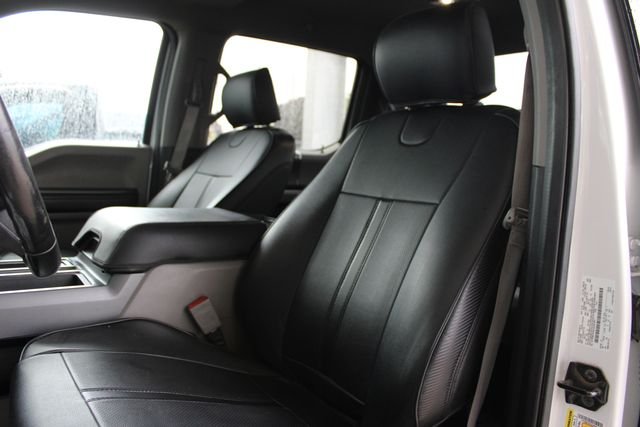 Used 2020 White Ford XLT image 19