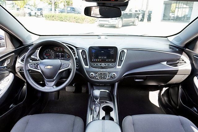 Used 2023 Gray Chevrolet LT image 16