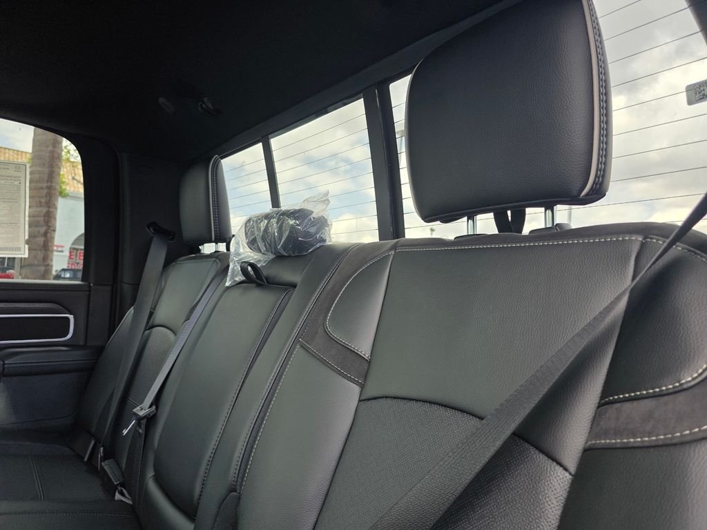 New 2026 Diamond Black Crystal Pearl-Coat Exterior Paint RAM Laramie image 9