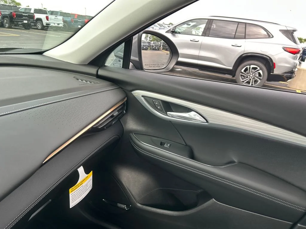 2026 Buick Envision Avenir - Photo 28