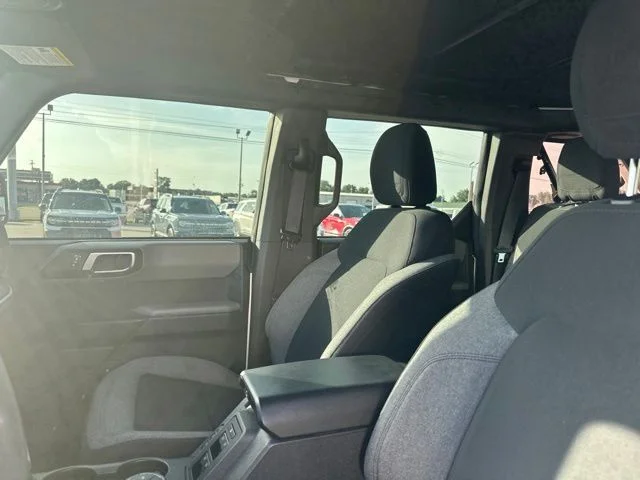 2023 Ford Bronco 4-Door Base - Photo 32