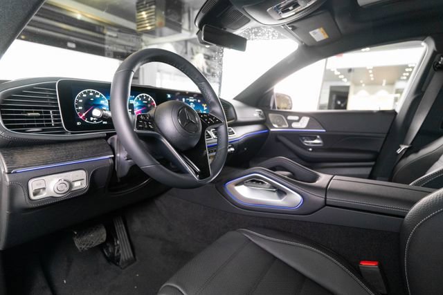 New 2026 Polar White Mercedes-Benz GLE 450 Coupe image 40