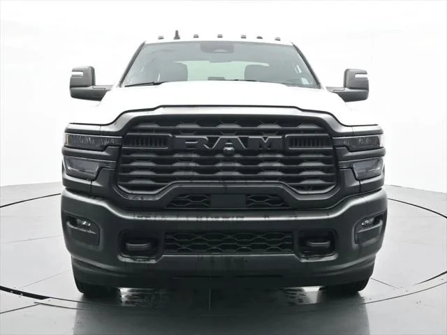New 2026 Bright White Clear-Coat Exterior Paint RAM TRADESMAN image 2