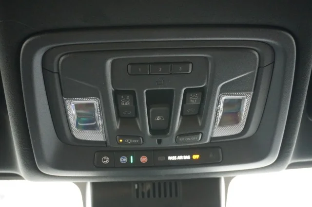 New 2026 Downpour Metallic GMC Denali Ultimate DRW image 37