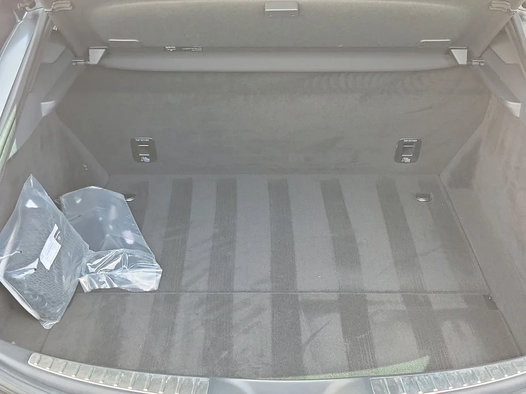 Used 2021 Gray Mercedes-Benz Base image 8