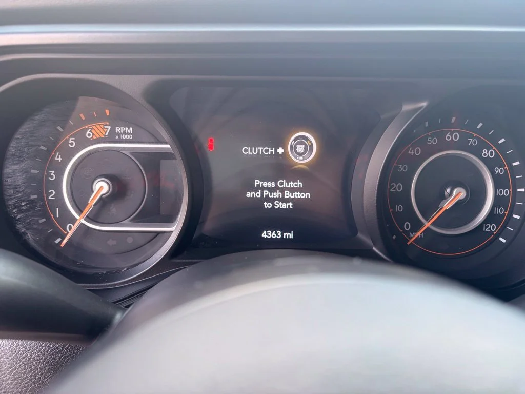 Used 2024  Jeep Rubicon image 14