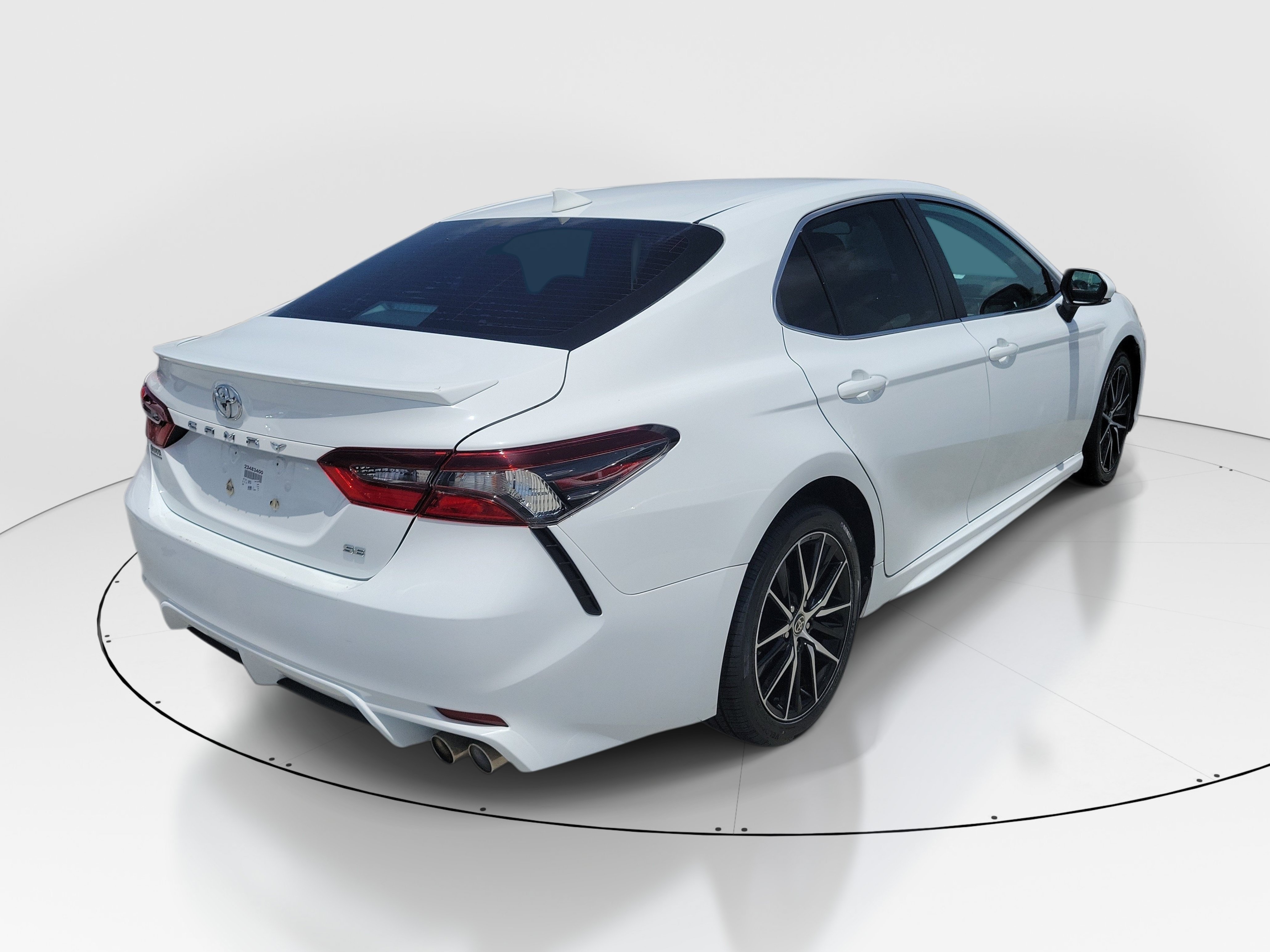 Used 2023 Ice Toyota SE image 6