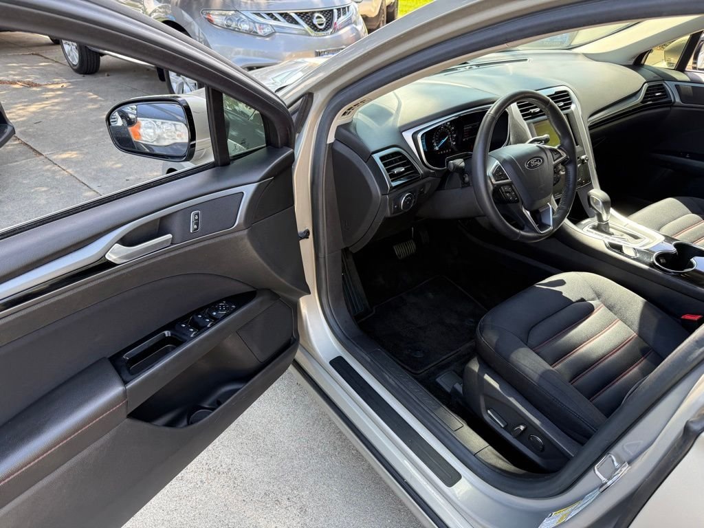 Used 2015 Tectonic Ford SE image 11