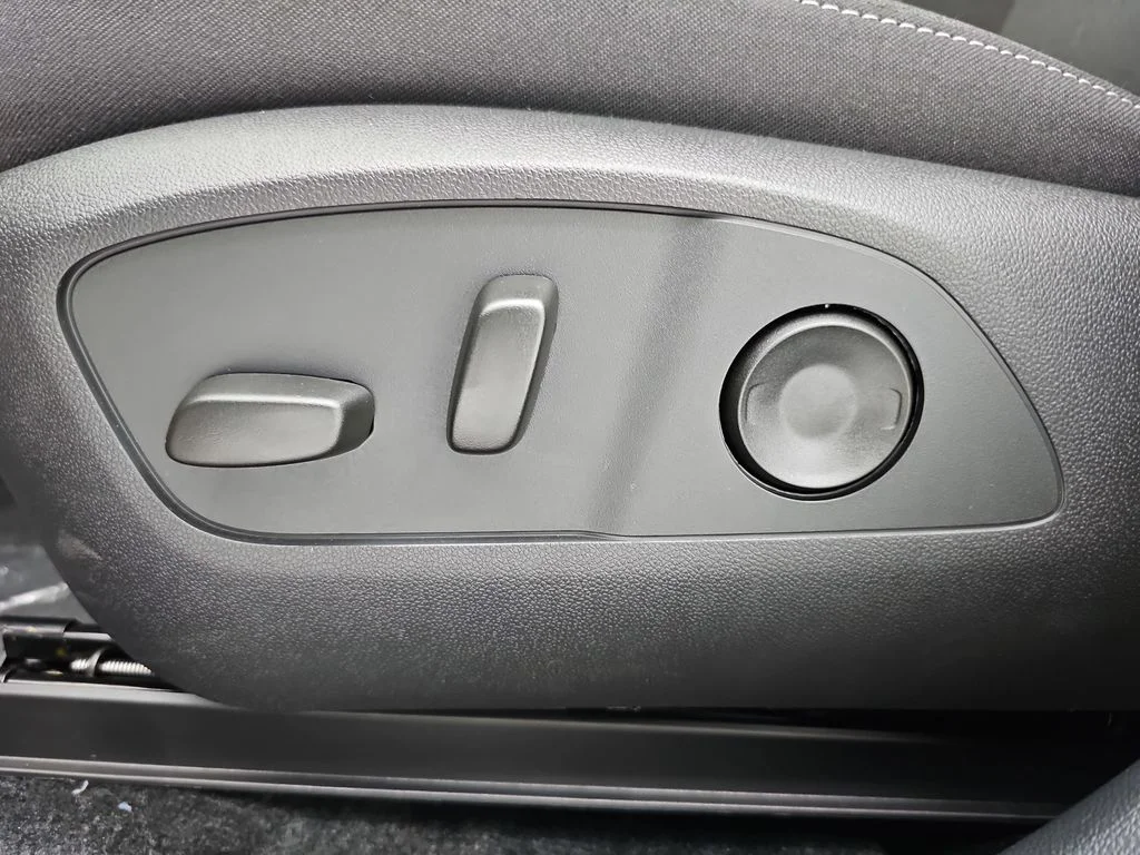 2026 Honda Prologue EX - Photo 34