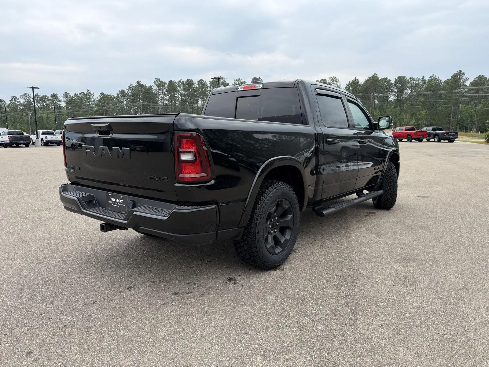 New 2026 Diamond Black Crystal Pearl-Coat Exterior Paint RAM Big Horn image 6