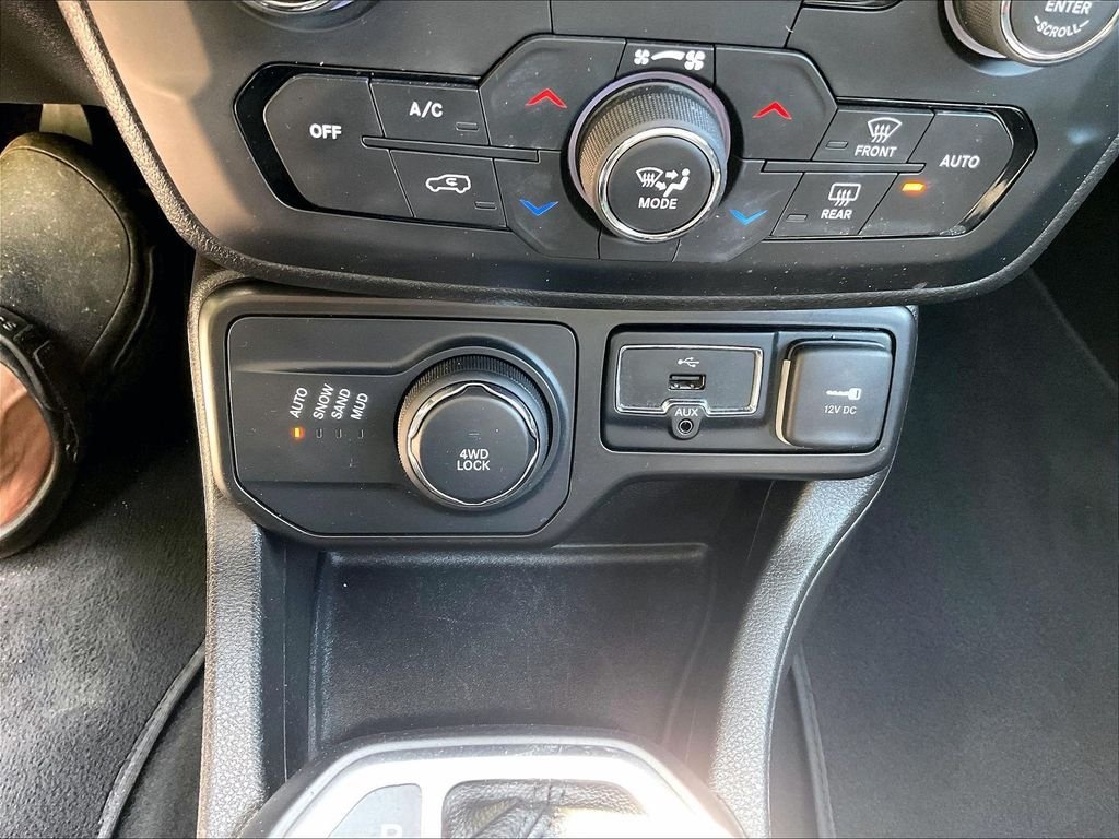 Used 2021 Gray Jeep Sport image 12