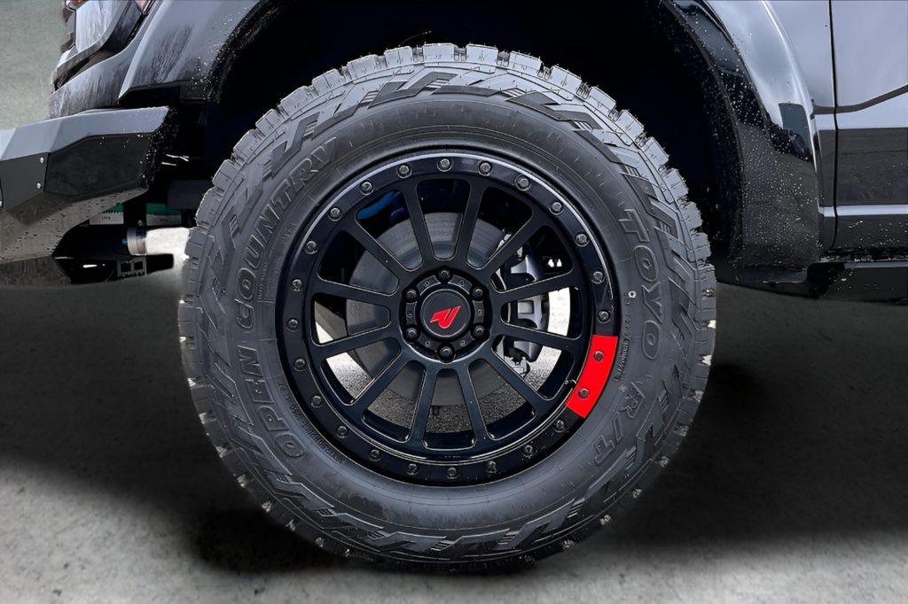 2025 Ford F-150 XLT - Photo 17