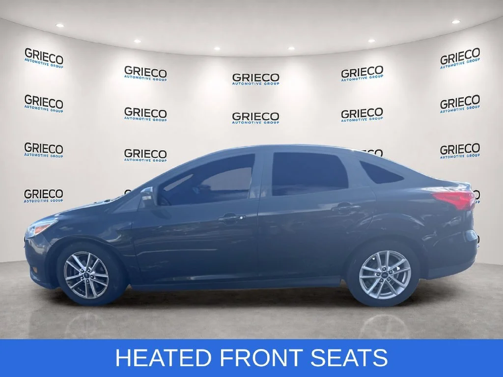 Used 2016 Black Ford SE image 4