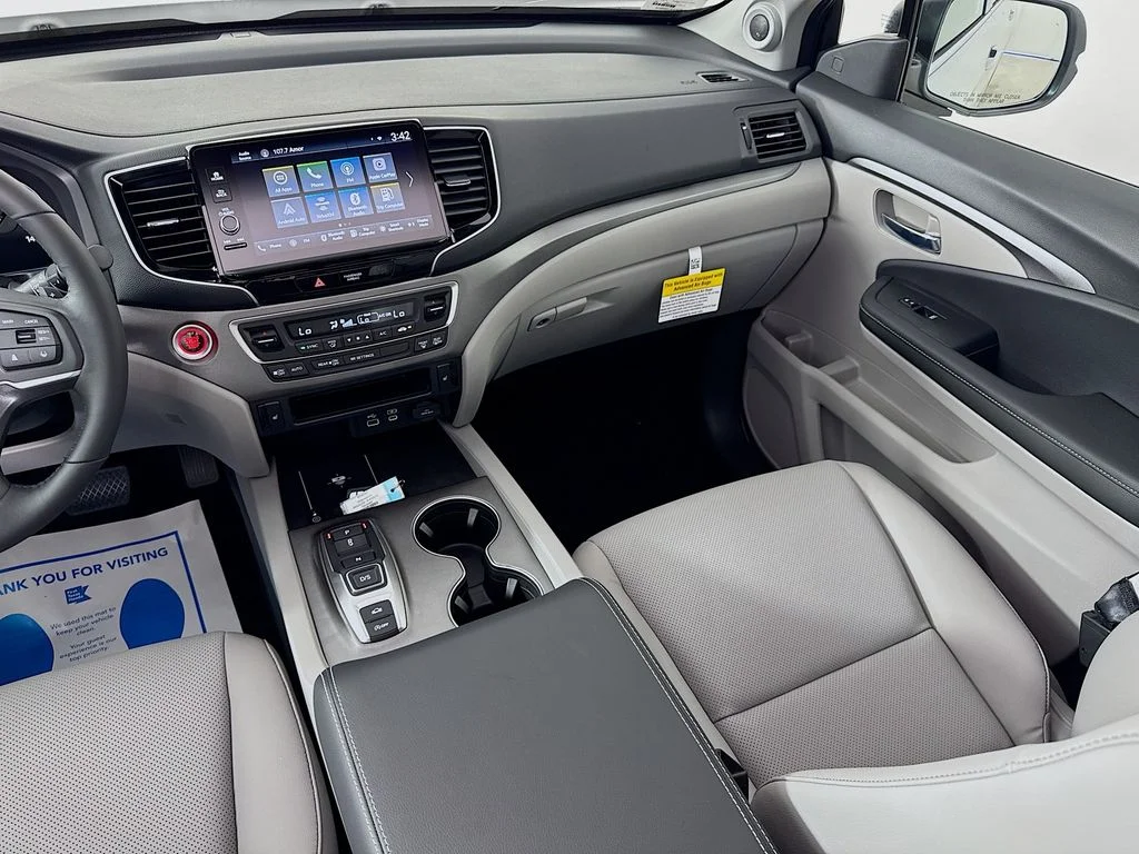 New 2026 Platinum White Pearl Honda RTL image 34