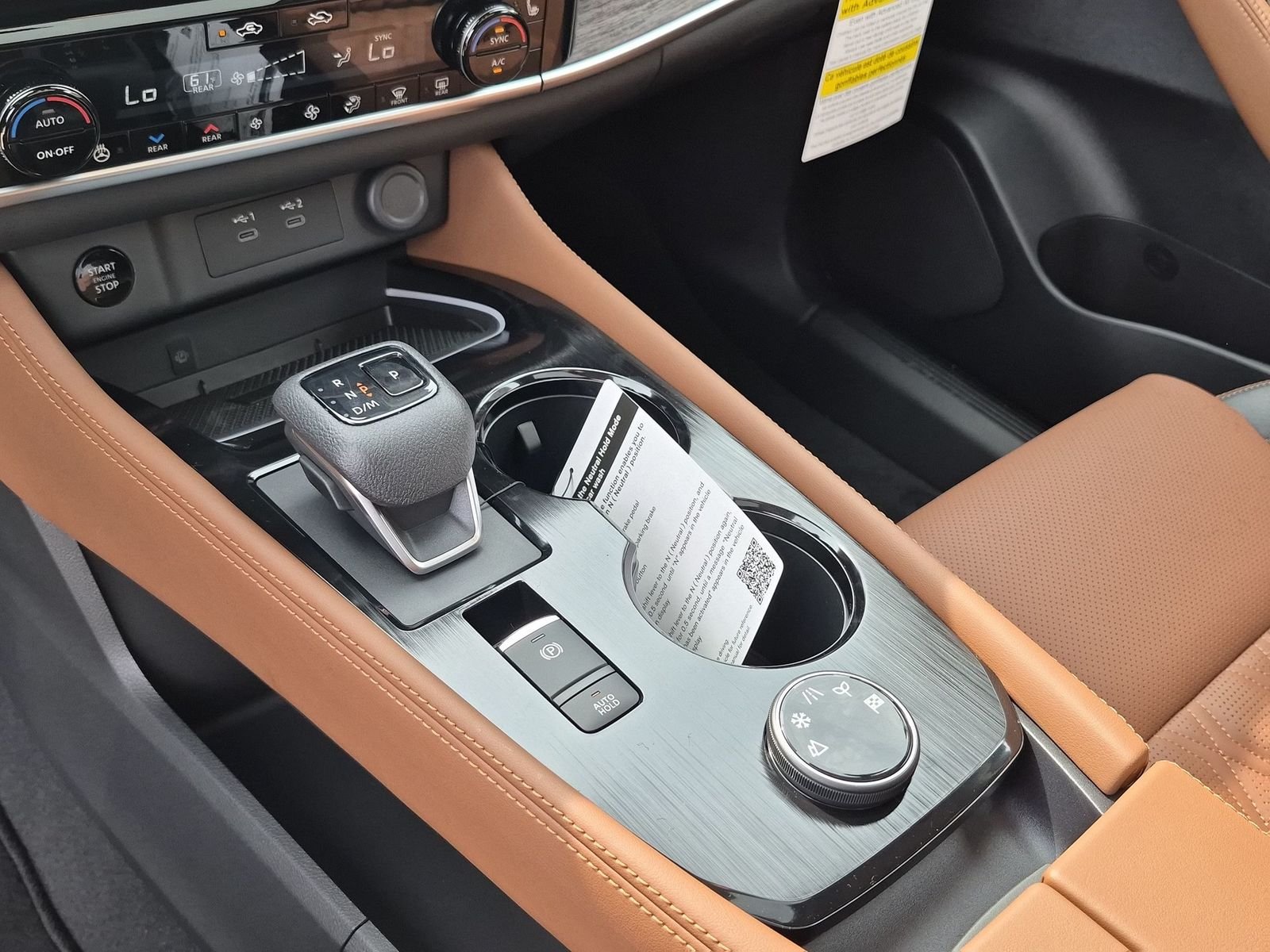 New 2026 Everest White Pearl TriCoat / Super Black Two-tone Nissan Platinum image 22